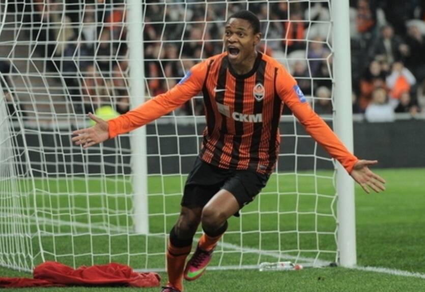 Шахтер устроил погром Таврии