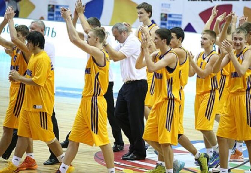 Чемпионат Европы U-16. Украина начинает с разгромной победы!