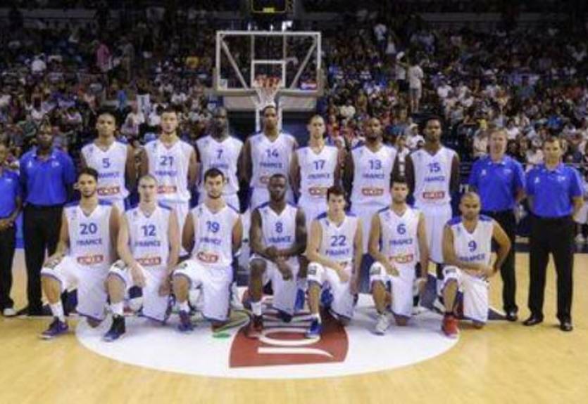 Товарищеские матчи. Сербы разбили турков, трудовая победа Франции