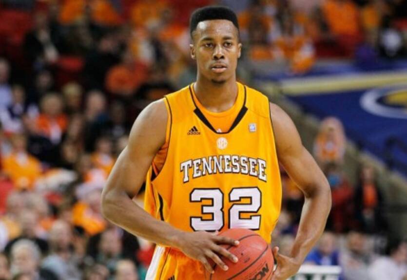 Эфес: двухлетнее соглашение для форварда