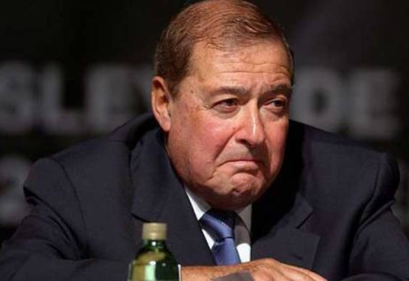 Арум: пока Паккьяо хватит и Риоса