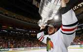 НХЛ. Чикаго: новый контракт форварда