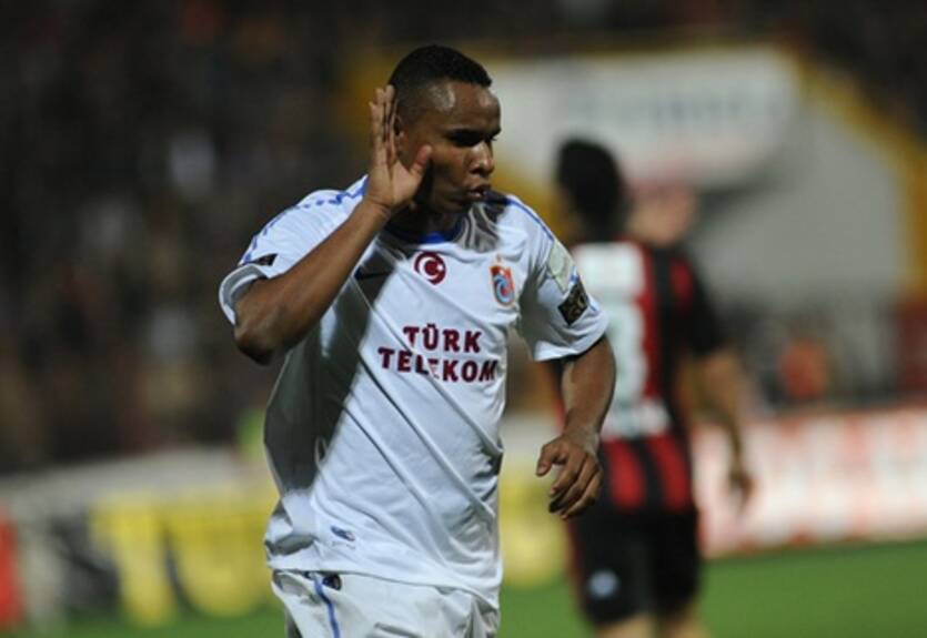 Металлист и Трабзонспор согласовали аренду Жажи