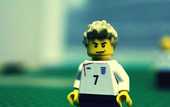 Карьера Бекхэма в формате Lego