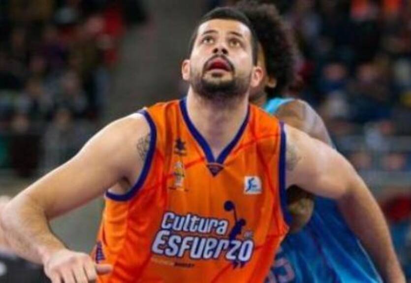 НБА. Фаверани близок к Бостону