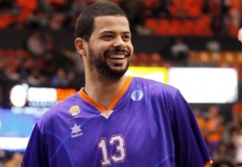 Реал активно торгует Фаверани