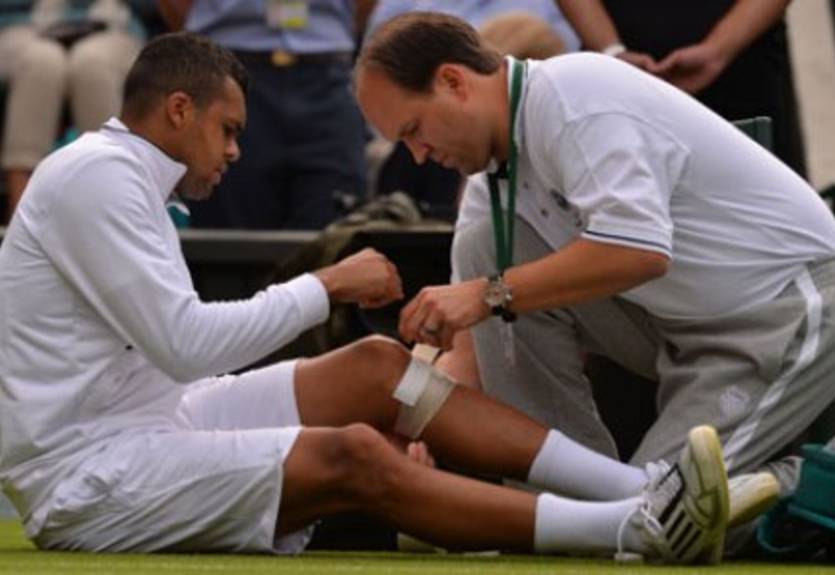 Тсонга: "Два дня назад заболело колено"