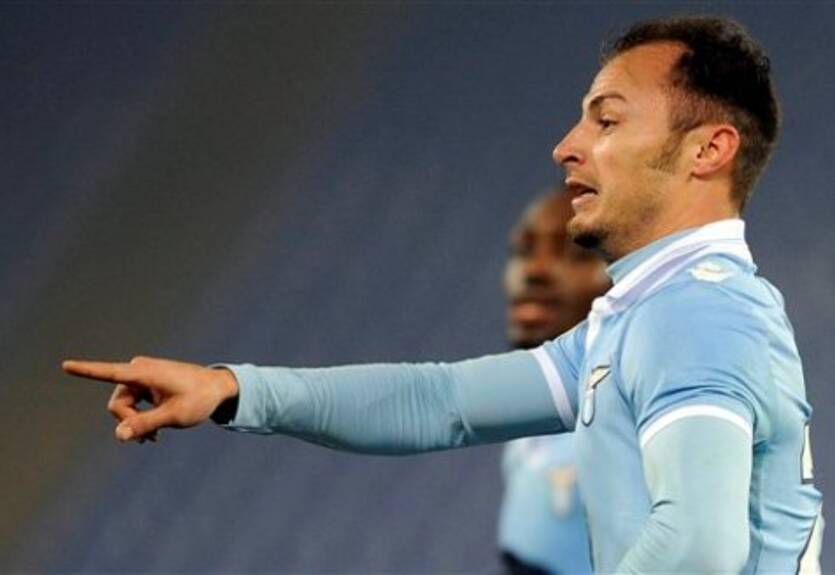 Сити интересен защитник Лацио