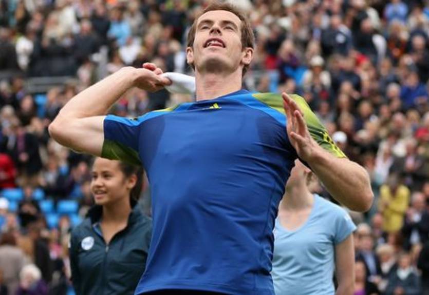 Превознесенные толпой