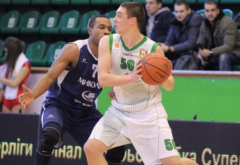 Ферро переподписал контракт с Буцким