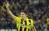 Боруссия Д утраивает зарплату Левандовски