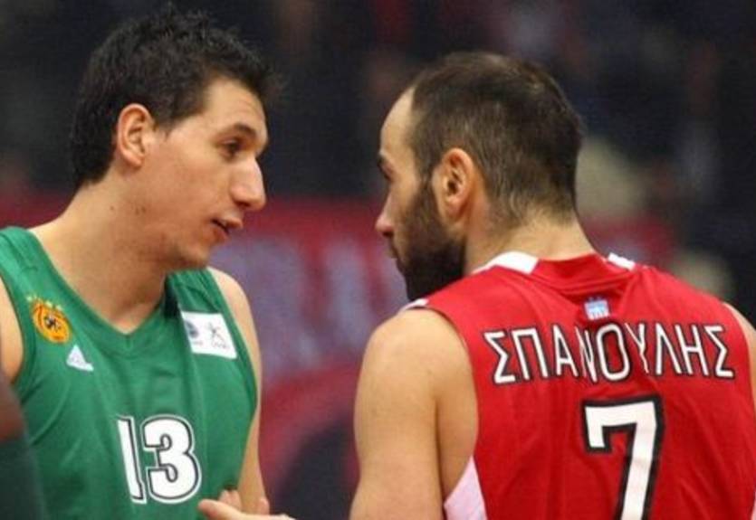 Греция. Панатинаикос открыл финал выездной победой