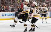 НХЛ. Финалы конференций: Чикаго и Бостон начинают с побед