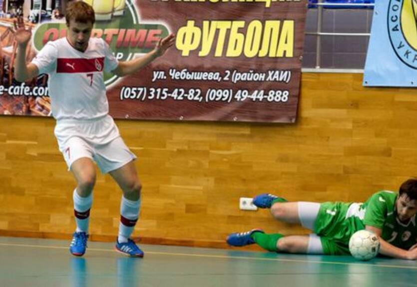 Футзал. Локо выходит в финал