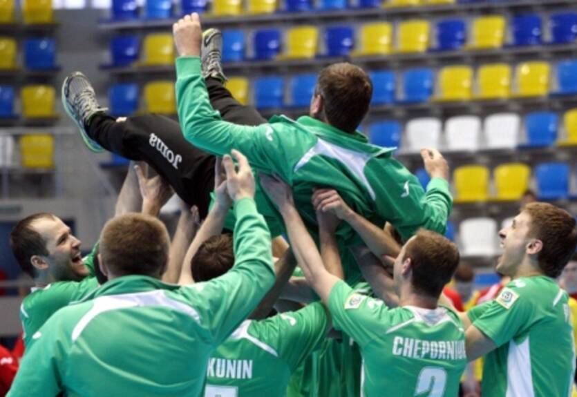 Футзал. Косенко: ребята называют меня Александр Петрович или просто Петрович