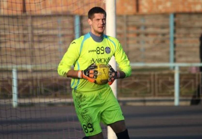 Карпаты берут голкипера Скалы