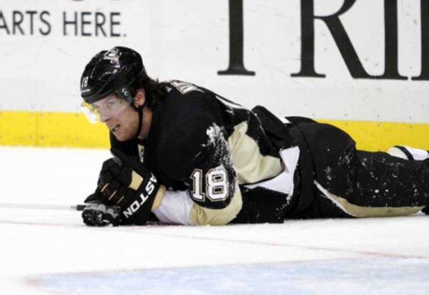 НХЛ. Питтсбург: Нил возвращается к тренировкам