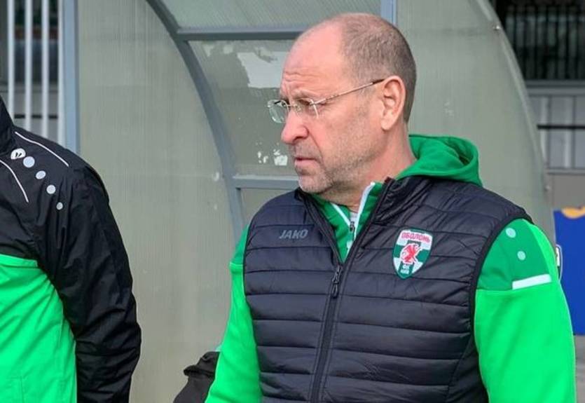 Оболонь уволила главного тренера Яковенко