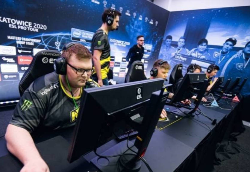 NaVi - Virtus.pro: онлайн-трансляция матча DreamHack Masters Spring 2021 NaVi - Virtus.pro: онлайн-трансляция матча DreamHack Masters Spring 2021
