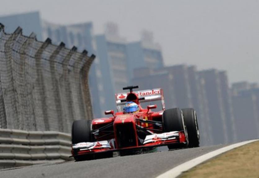 Формула-1. Гран-при Китая. Алонсо выигрывает третью практику