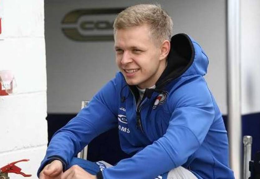 Формула-1. Магнуссен — резервист Макларен в Китае и Бахрейне