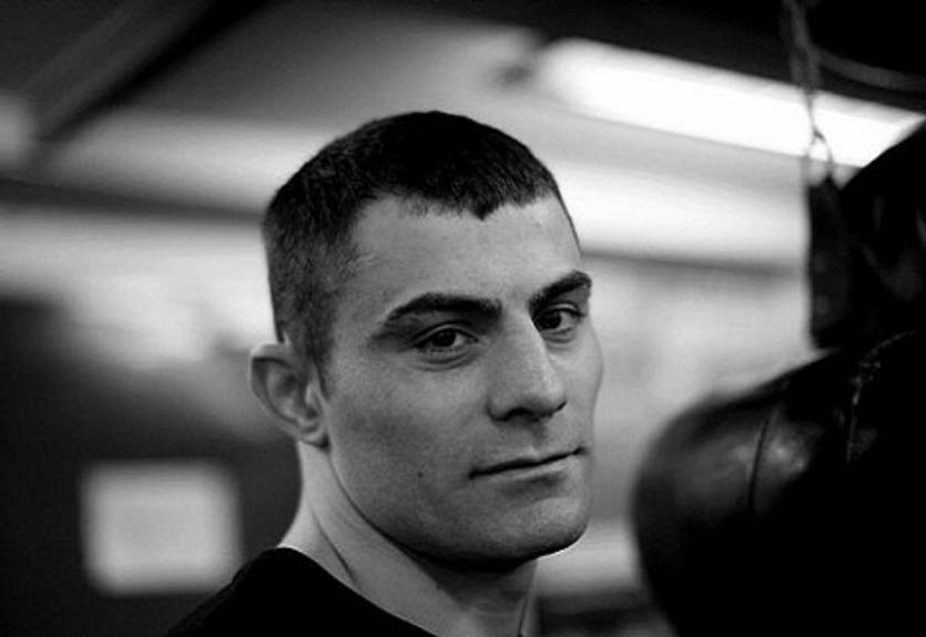 Официально: Влодарчик — Чахкиев 22 июня