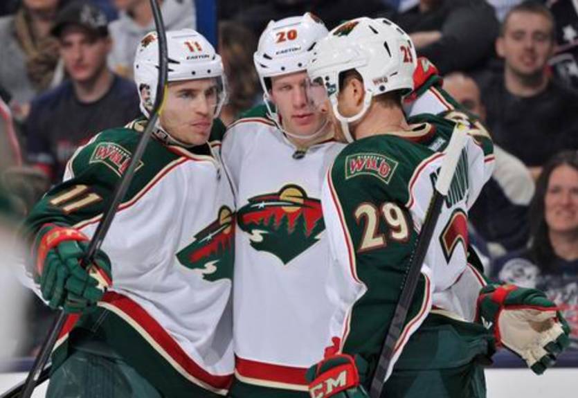 НХЛ. Питтсбург и Чикаго — в плей-офф, успех Далласа, Миннесоты и Анахайма