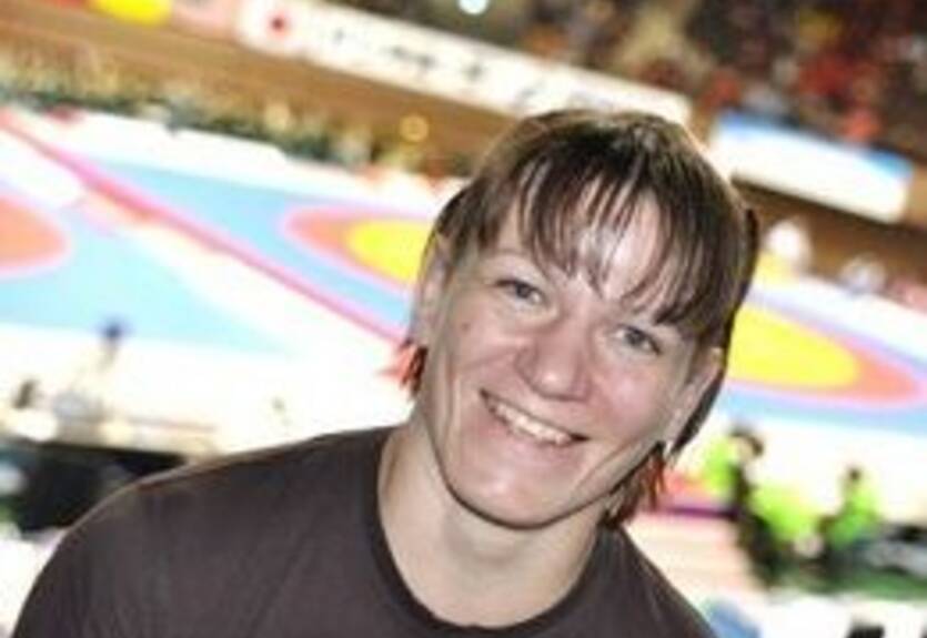 Борьба. Бурмистрова: "Иногда приходится проводить схватки с мужчинами"