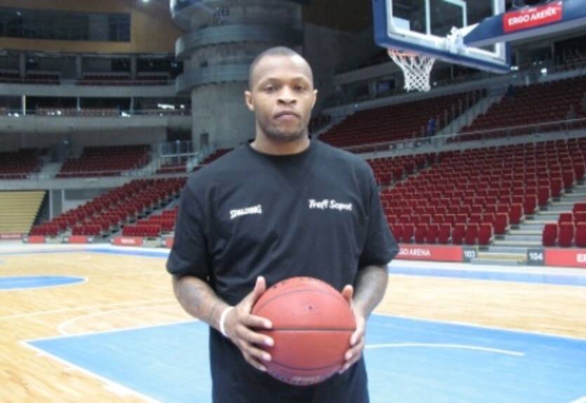 Форвард Днепр-Азота перешел в Трефл Сопот