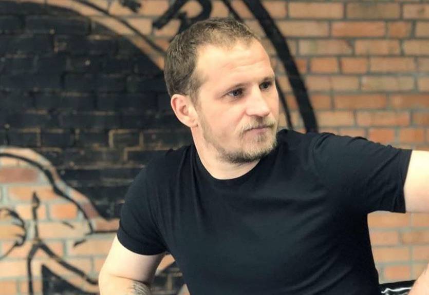 Алиева вызвали на кулачный бой