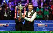 Селби стал четырехкратным чемпионом мира по снукеру