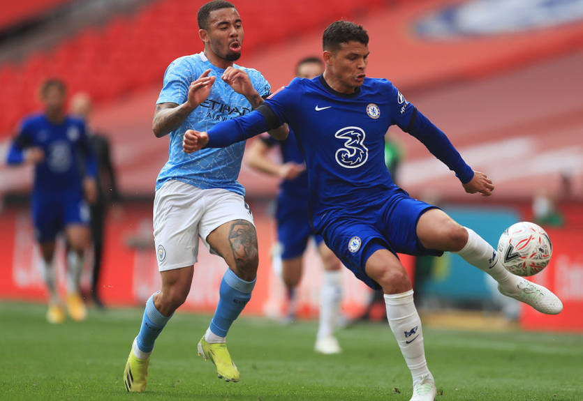 Британцы предложили перенести финал Лиги чемпионов из Турции в Англию