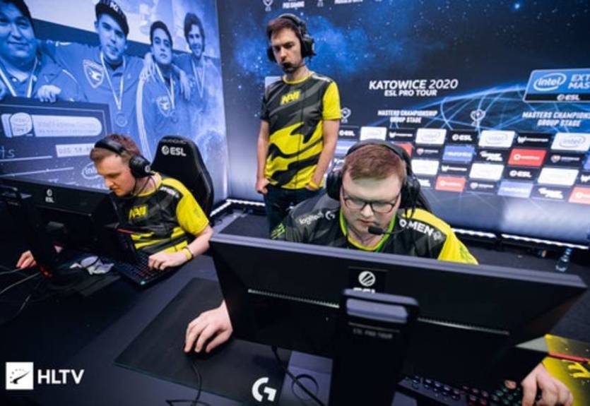 NaVi вышли в полуфинал DreamHack Masters, обыграв FURIA