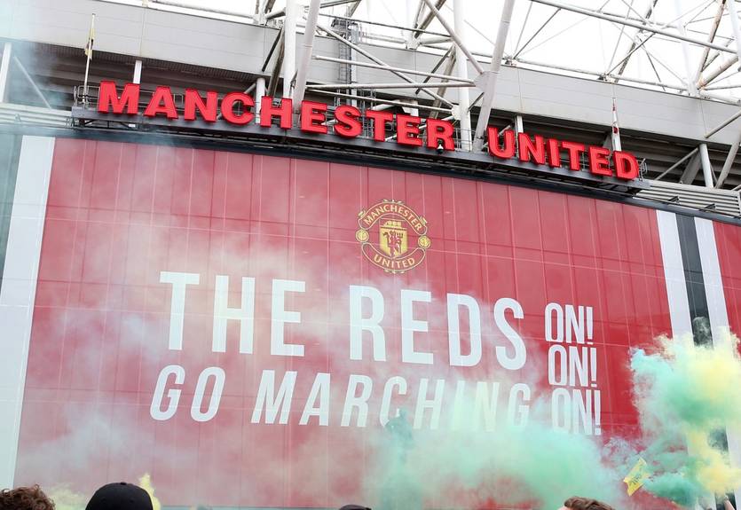 Фанаты МЮ готовят новую акцию протеста перед матчем с Ливерпулем