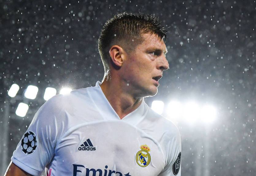 Кроос самоизолировался из-за контакта с зараженным коронавирусом