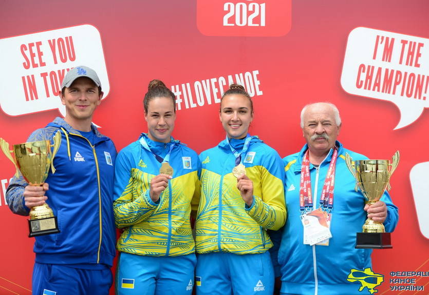 Украинские гребцы выиграли 10 медалей на Кубке мира в Сегеде