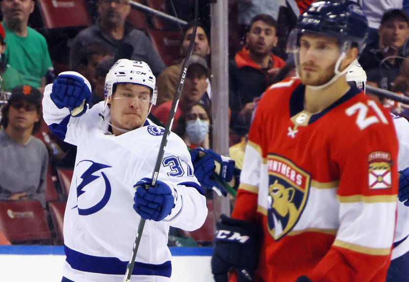 Кубок Стэнли: Тампа удвоила преимущество в серии против Флориды, Питтсбург обыграл Айлендерс Кубок Стэнли: Тампа удвоила преимущество в серии против Флориды, Питтсбург обыграл Айлендерс