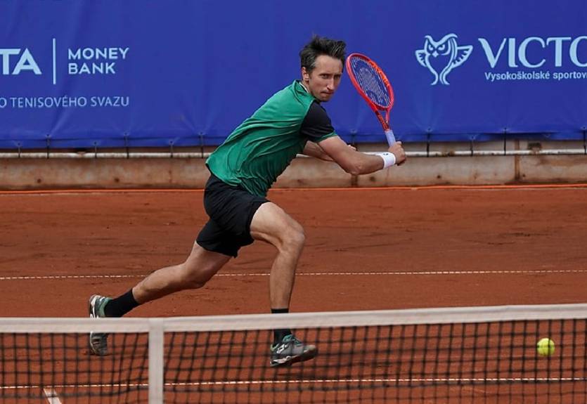 Стаховский и Завацкая успешно стартовали в квалификации Ролан Гаррос