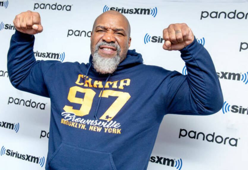 Бриггс: Кличко съел так много куриц, что сам стал одной из них