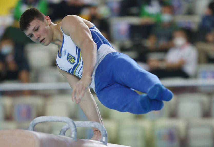 Украинские гимнасты выиграли три медали на этапе Кубка мира в Болгарии