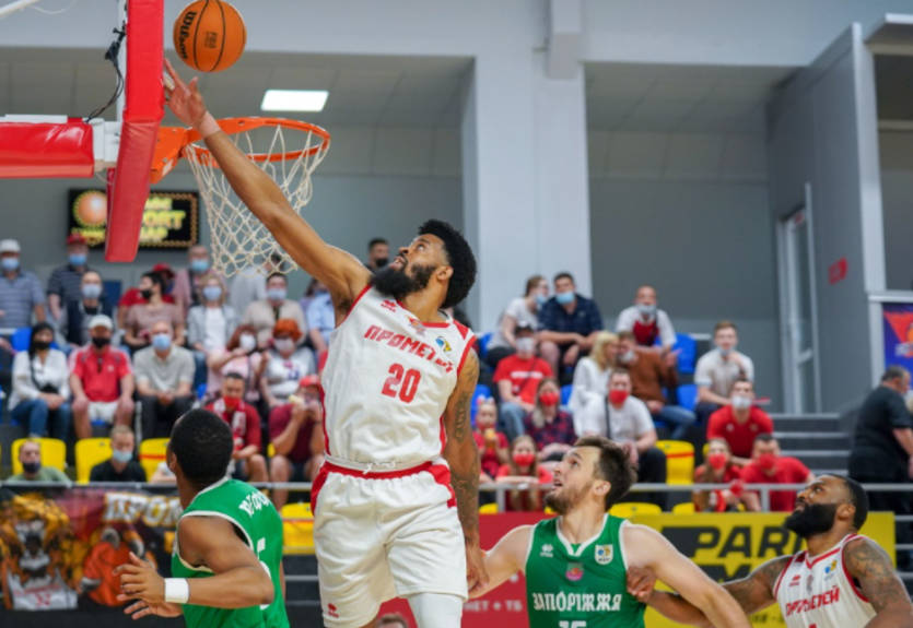 Прометей разгромил Запорожье в финальной серии Суперлиги