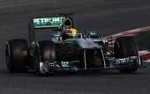 Формула-1. Барселона. Хэмилтон лидирует за день до конца тестов