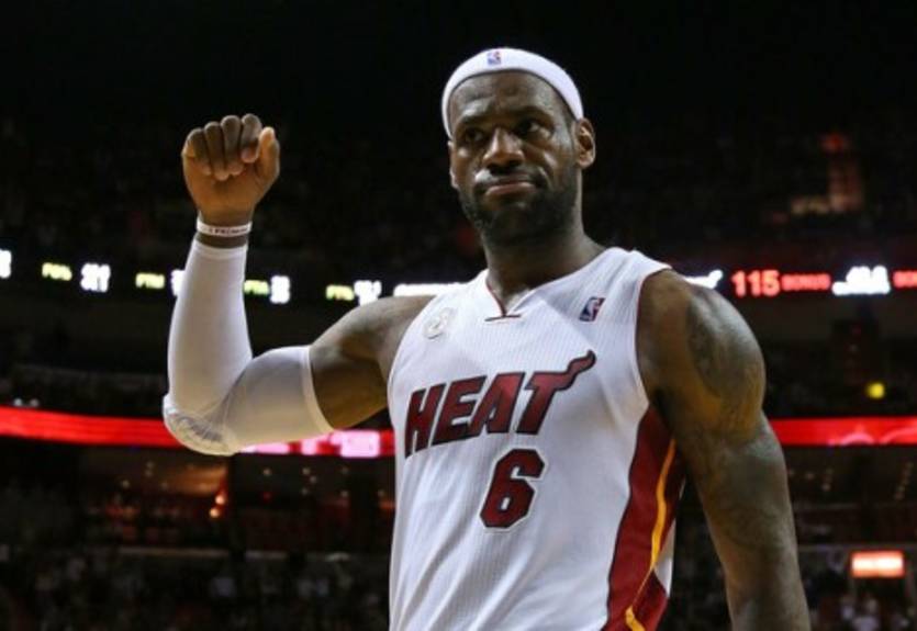 НБА. Мэджик Джонсон: дам миллион, если ЛеБрон примет участие в конкурсе данков