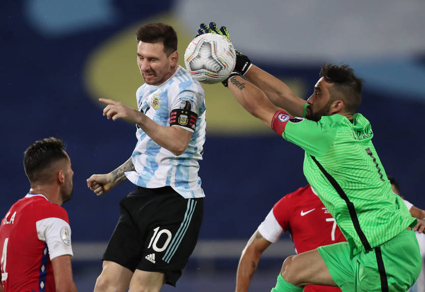 Аргентина - Чили 1:1 видео голов и обзор матча Кубка Америки Аргентина - Чили 1:1 видео голов и обзор матча Кубка Америки