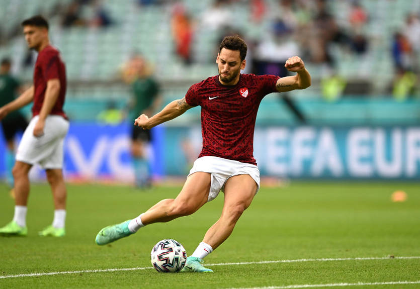 Чалханоглу объяснил свой переход в Интер