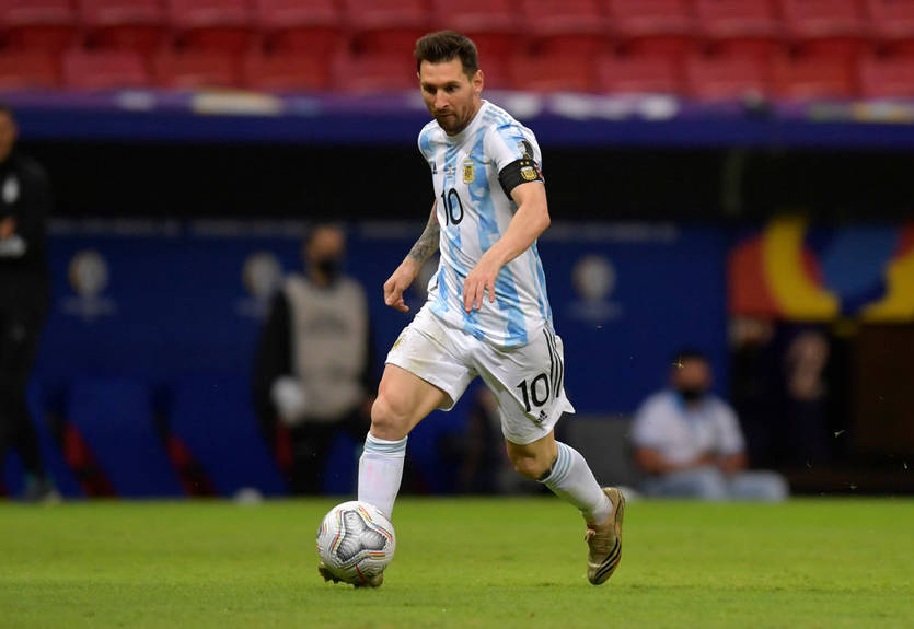 Карикатурист оригинальным мультиком поздравил Месси с днем рождения Карикатурист оригинальным мультиком поздравил Месси с днем рождения