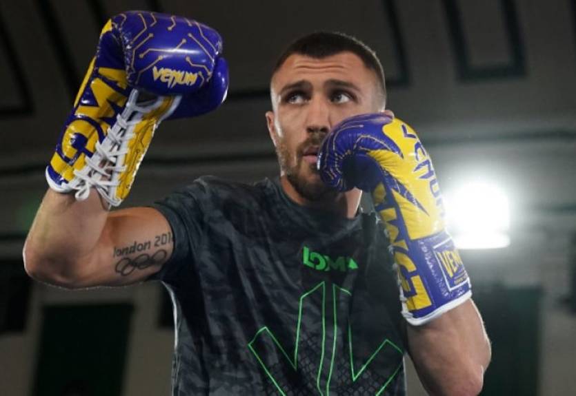 Ломаченко: Хочу реванша с Лопесом, но все зависит не только от моего желания