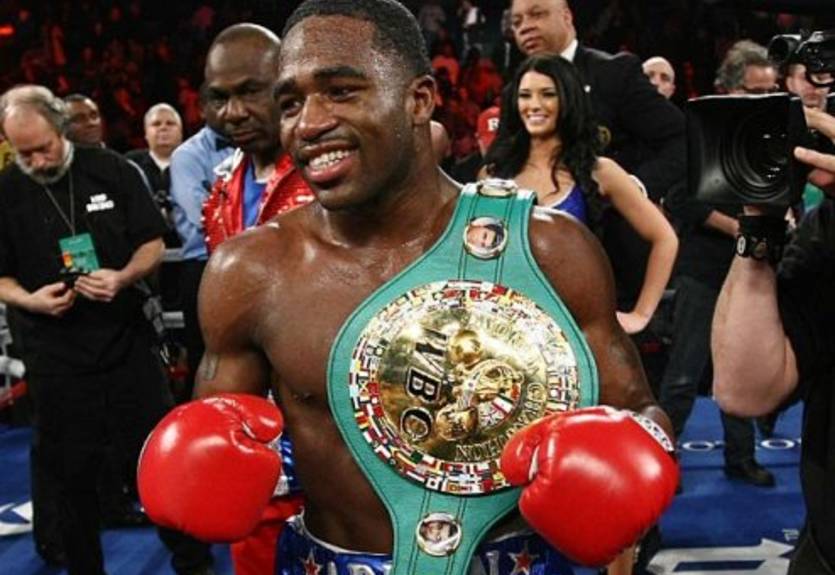 Мейвезер-младший одобрил сравнения с Бронером