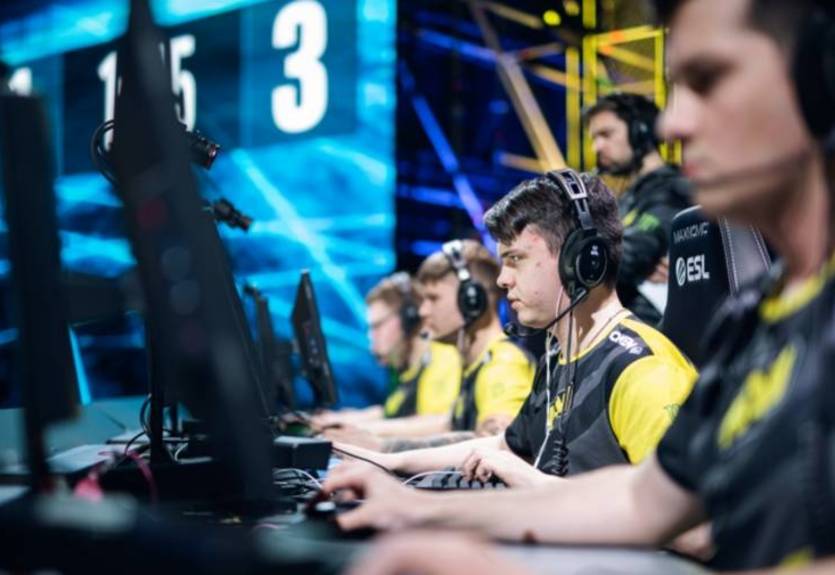 NaVi - Nemiga: онлайн-трансляция матча StarLadder CIS RMR 2021 NaVi - Nemiga: онлайн-трансляция матча StarLadder CIS RMR 2021