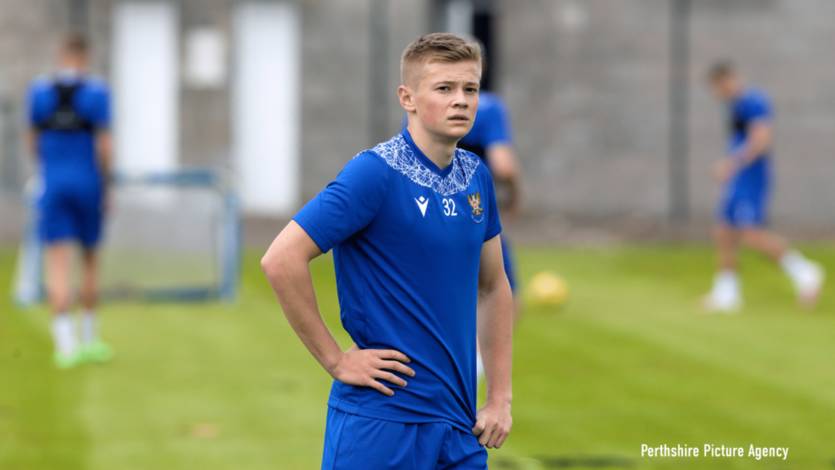 Максим Кучерявый, фото - perthstjohnstonefc.co.uk